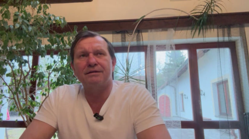 Politické okénko JS 8.2